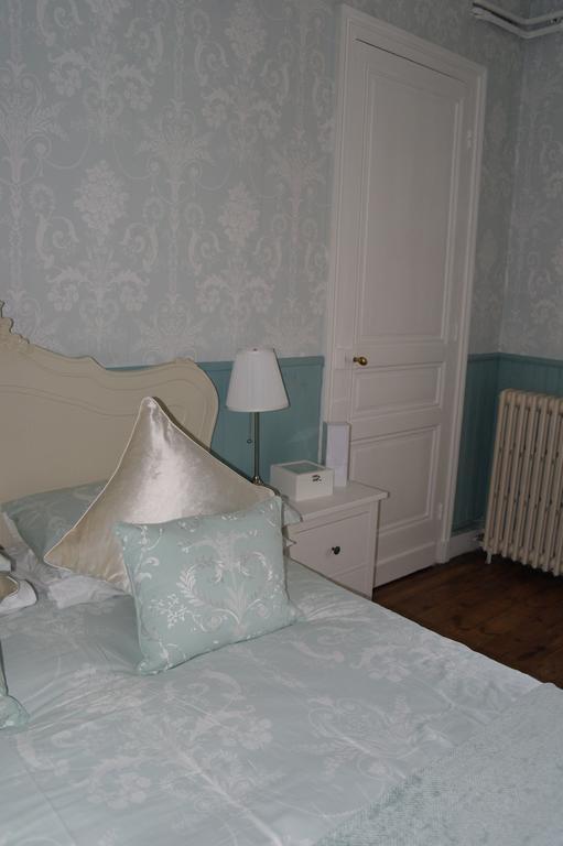 Le Chalet De Luxe Bed and Breakfast Saint-Séverin Pokój zdjęcie